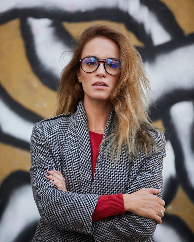 Актрисата Радина Кърджилова с роля в сериала "Мен не ме мислете" | Хай Клуб