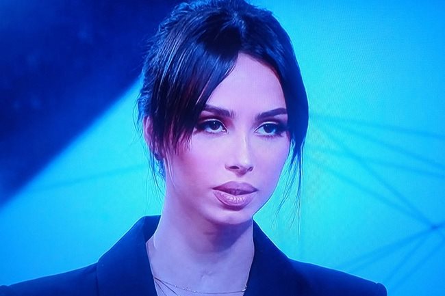 Цветелина Стоянова: Не разбирам и не приемам света, в който живеем ...
