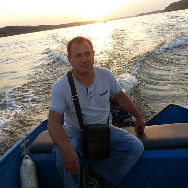 Спасителят на гигантската моруна Емил Енчев: По-голяма риба не съм ...